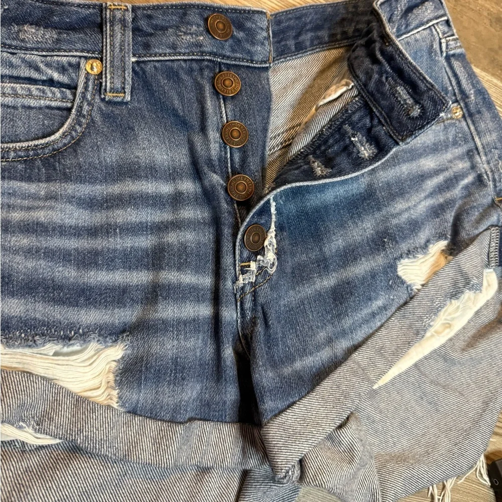 We The Free Women’s Jean Short - Picture 2 of 4